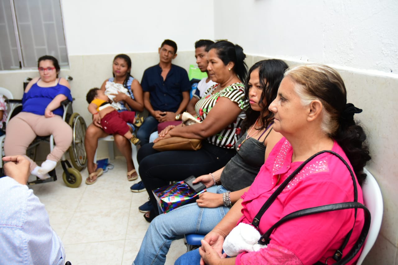 Mesa de participación con líderes y representantes comunales de los corregimientos