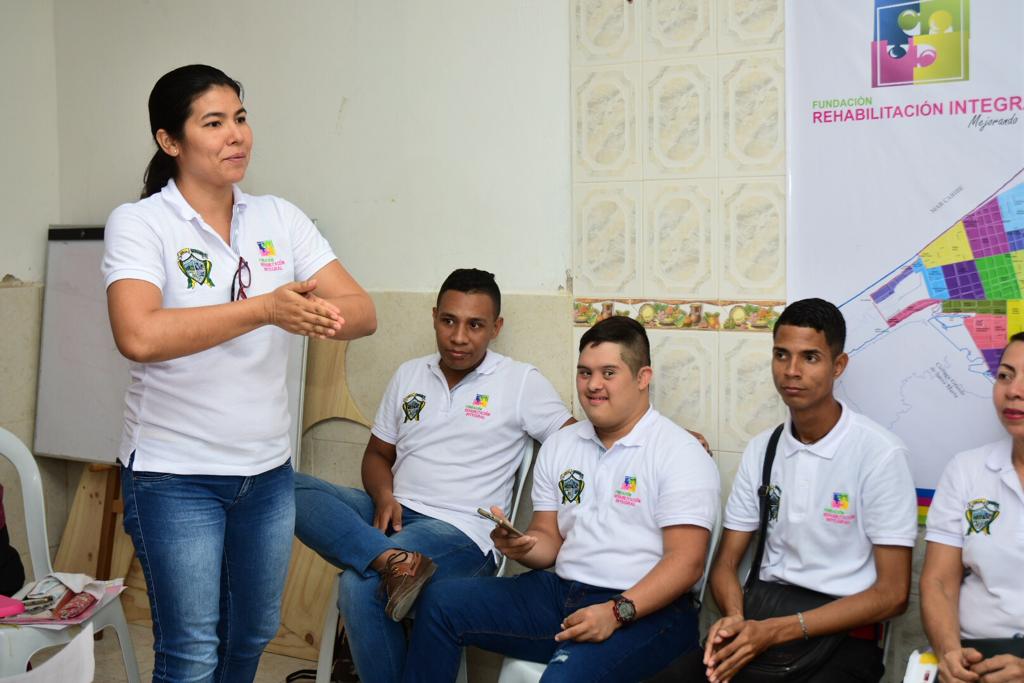 Talleres de acercamiento en lengua de señas colombiana