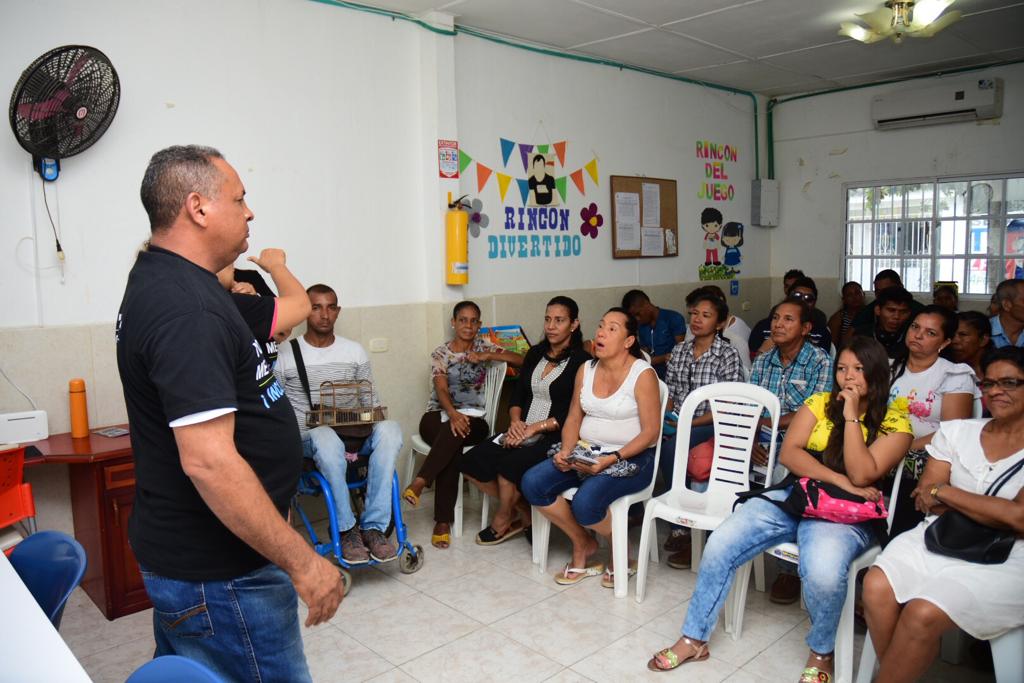 Capacitaciones de emprendimiento y generación de ingresos para la población con discapacidad