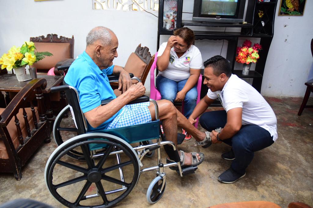Entrega ayudas técnicas