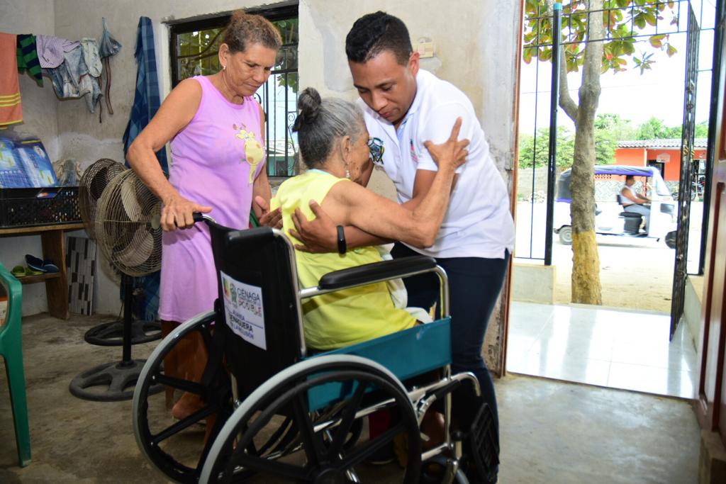 Entrega ayudas técnicas