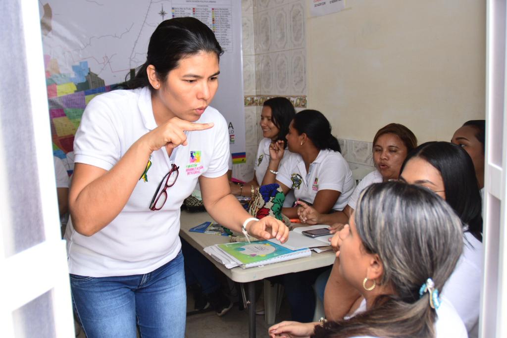 Talleres de acercamiento en lengua de señas colombiana