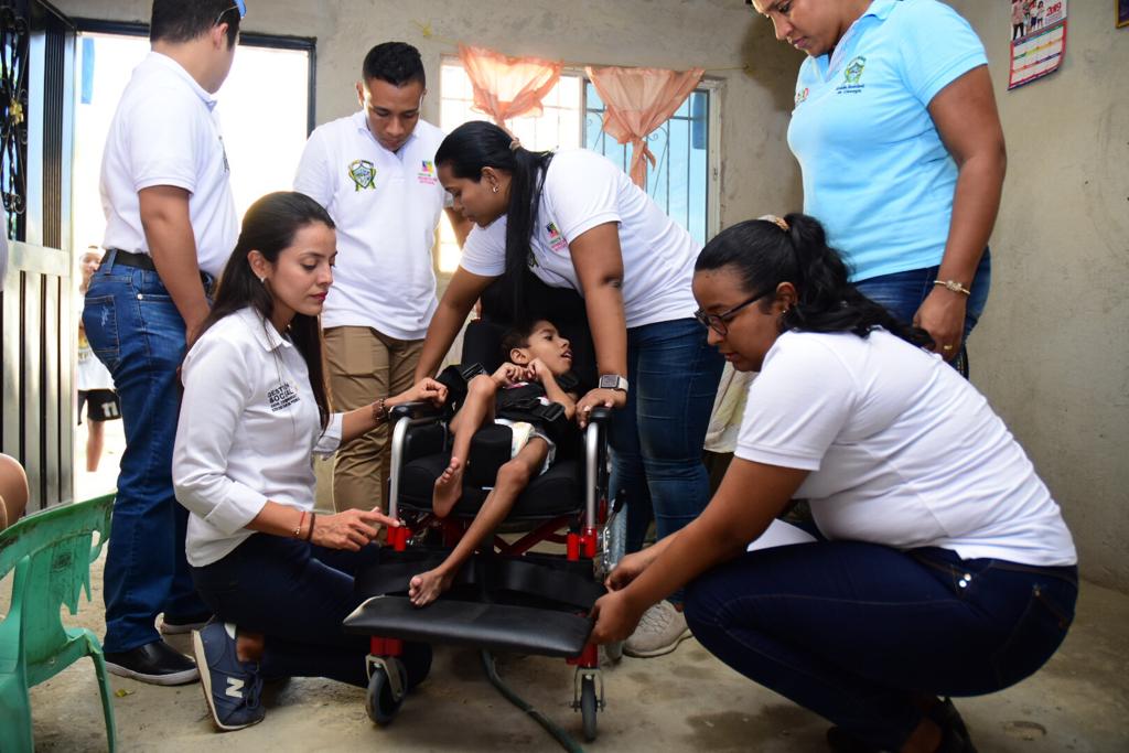 Entrega de ayudas técnicas