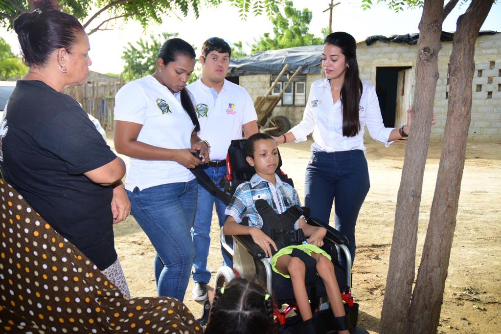 Entrega de ayudas técnicas