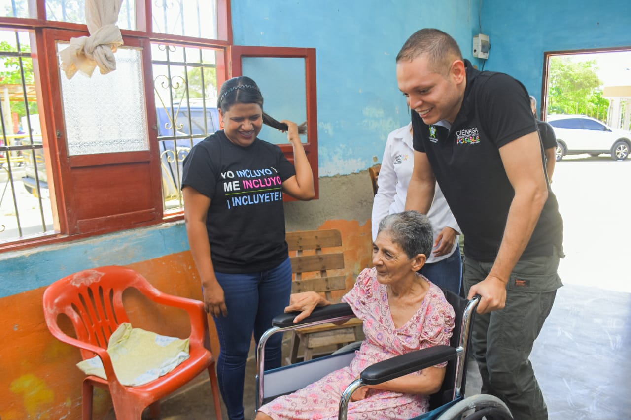 Entrega de ayudas técnicas