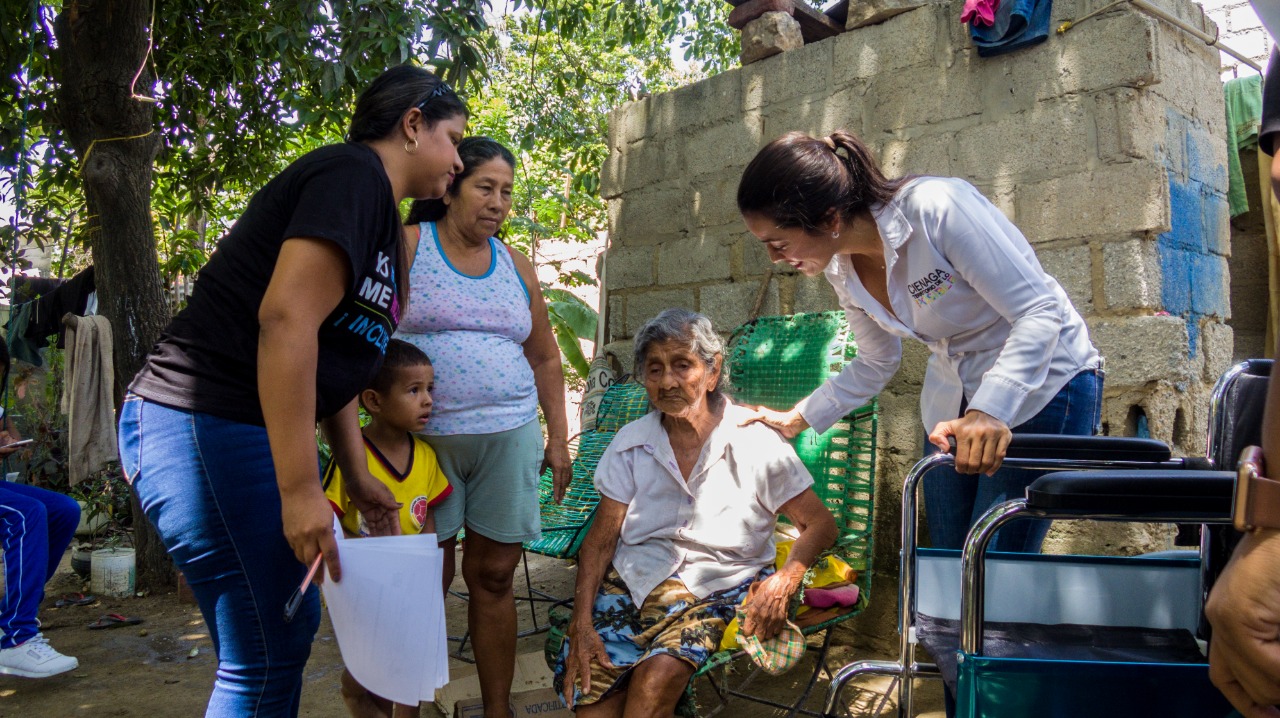 Entrega de ayudas técnicas