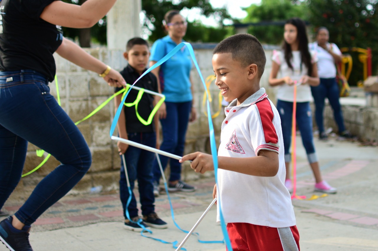 Talleres ludo formativo danza con cintas