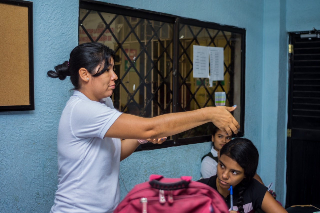 Talleres de alfabetización digital para estudiantes con discapacidad auditiva
