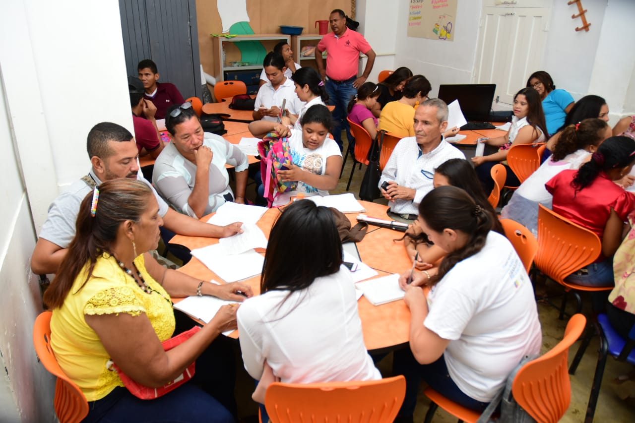 Capacitaciones de emprendimiento y generación de ingresos para población con discapacidad