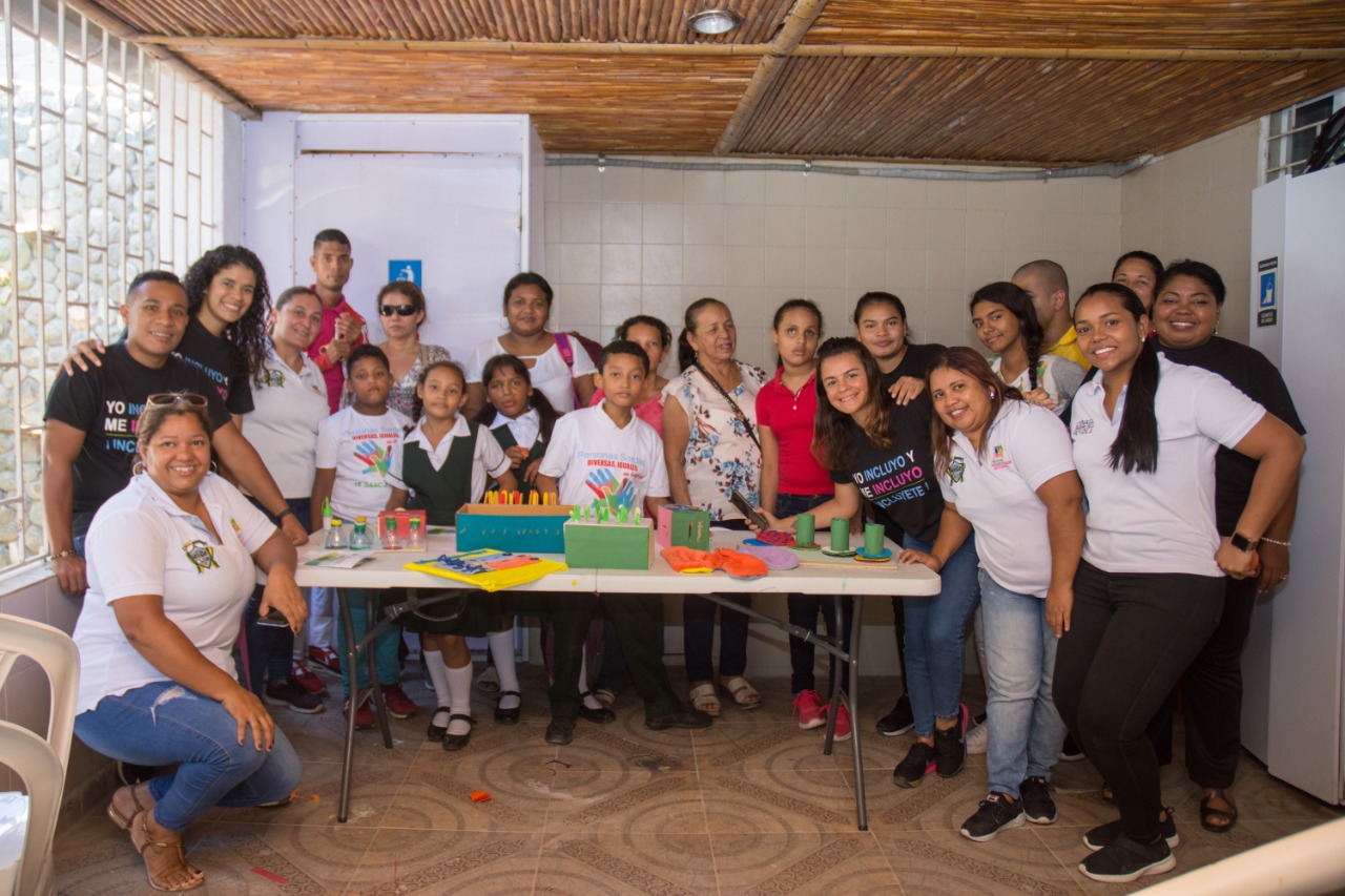 taller de formación de actividades para estimular las habilidades motoras y sensoriales