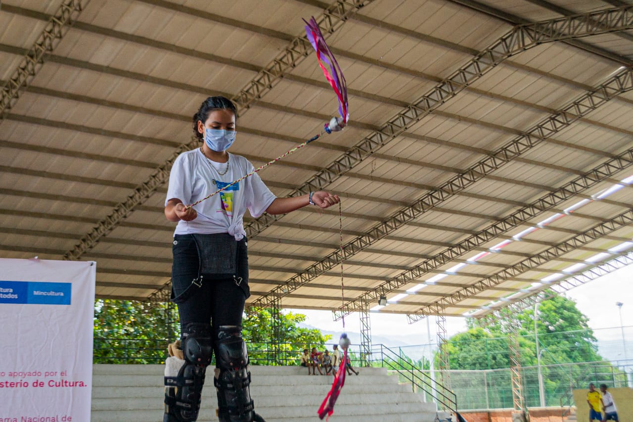 Práctica de taller Circo teatro